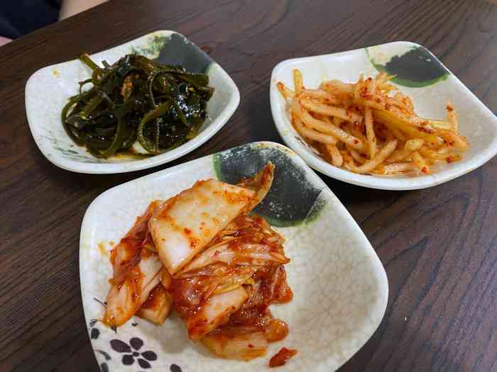 妈妈手(哈工大店)-"是性价比极高的韩餐店!应该是很正宗的叭～.