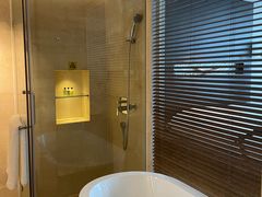 -青岛海尔洲际酒店