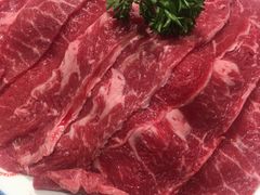 手切鲜牛肉(小份)-喜悦小串丹东小黄牛海鲜烧烤大排档(民主广场店)