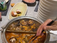 -一绪に寿喜烧(荟聚店)