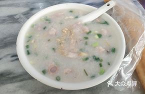 Pork Shank and Intestine Rice Porridge