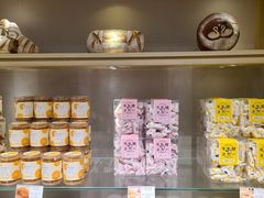 零售区-好利来(牡丹园店)