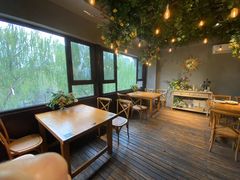 靠窗位-IFIF 如果花園(宽厚里店)