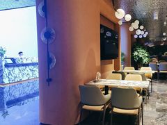 -奢月酒店(成都华西二院锦江院区三圣花乡地铁站店)