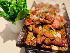 青岛戳子肉-吕氏疙瘩汤·新派鲁菜(东城万达广场店)