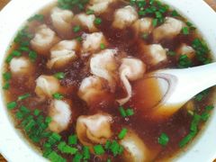 红汤馄饨-吴家馄饨