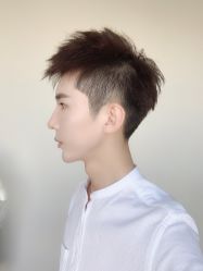 点击看大图 -I+造型烫发染发