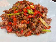 -饭怕鱼·黄焖鲟龙鱼(湖大店)