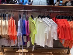 -lululemon(比斯特购物村店)