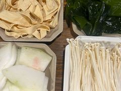 -九尺赵老四鲜鹅肠火锅