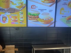 -麦当劳(北苑秋实路店)
