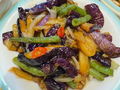 美团土豆豆角烧南茄-凯鸽酒楼(大同振兴街店)