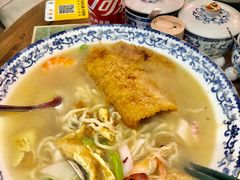 -霆记海鲜·只为这碗面(滨江店)