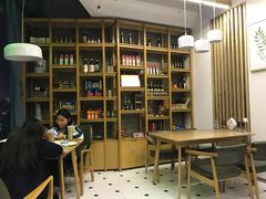 大堂-缇纳甜妮·西餐·甜点(商字店)