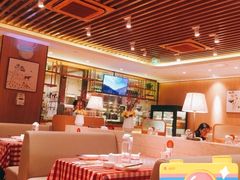 大堂-西贝莜面村(银泰创意城店)
