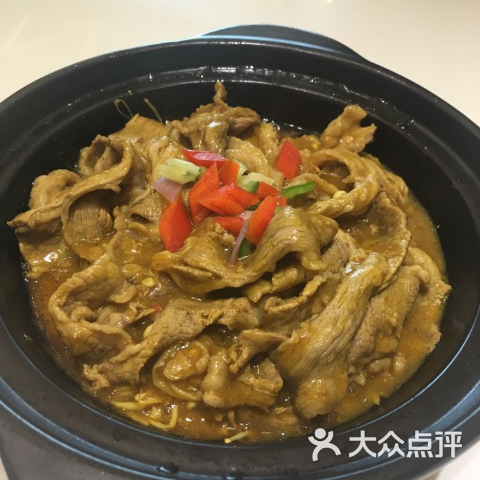 沙爹金菇肥牛煲