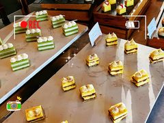 -锦厨国际自助餐厅 · 云端景观 (昆明索菲特大酒店)