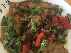 回锅肉-荣生萝卜汤饭店