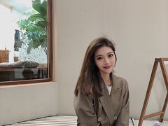 -Line 咖啡(石厦花园店)