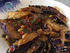 -马尔龙新疆饭店·清真(瑞景店)