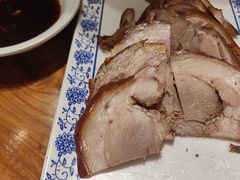 -老天桥酱肉烧饼夹肘子(天桥店)