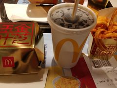 -麦当劳(广州新港东路第二分店)