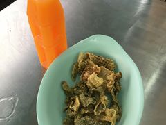 炸鱼皮-榮泰米粉湯(Left Shop)