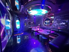 -温莎KTV(珠江路店)