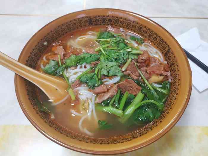 碗碗香面庄(塔埔店)-"[薄荷]环境:环境还可以 大众面馆,往.