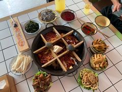 -瓜西西重庆火锅(花溪店)