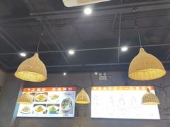 -湘人龙记老长沙米粉(鸟巢店)