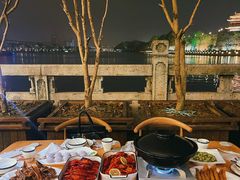 -聚汇三少·龙虾·中餐厅(莫邪路新天地店)