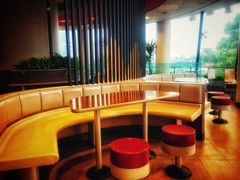 -麦当劳(展览路店)