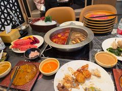 -牛YO寿喜烧·铁板烧和牛火锅自助(市府恒隆店)