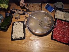 -云聚汇牛很鲜潮汕牛肉火锅(克拉玛依汉博店)