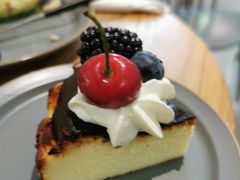 巴斯克-COTTON CAFE(德信·中外公寓店)