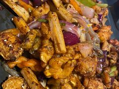 -炭舍干锅·烤鱼(扬名广场店)