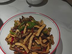 酸豆角鸡胗-吴掌柜·藕汤印象(南湖店)