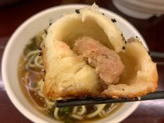 特色生煎-三两春(浦三路店)