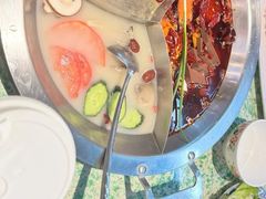 -肖婷姐大铁锅重庆火锅(南湖店)