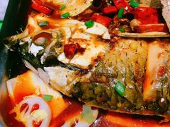 -鸣记脆皮烤鱼·海鲜烤鱼(亿合城店)