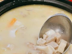 芡实百合海鲜煲-同里湖大饭店-怡景轩中餐厅(同里古镇店)