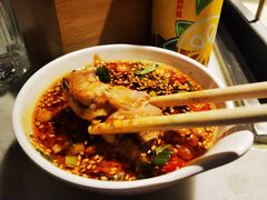 -尚尚仙·酸汤猪手·猪肚鸡火锅(华联万柳购物中心店)