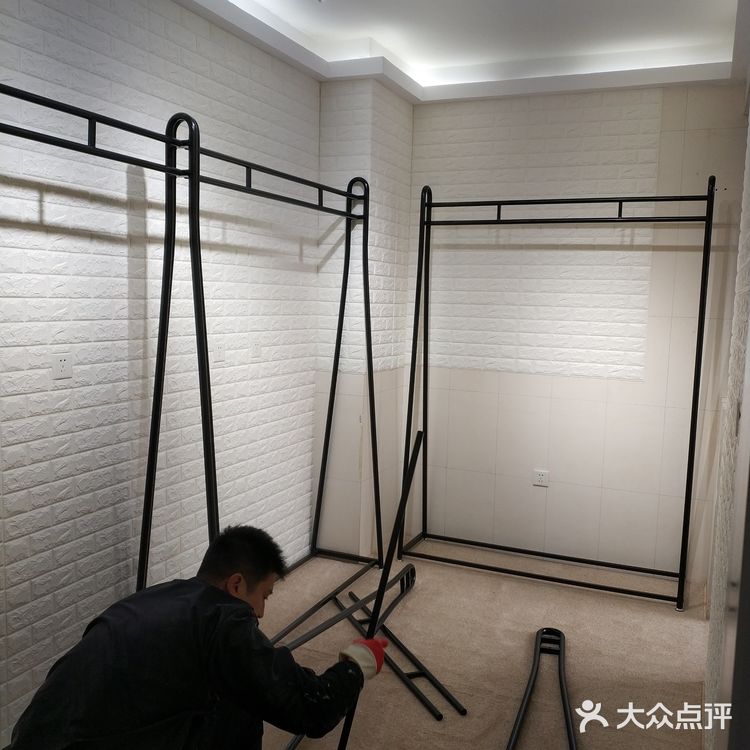 果儿鱼儿是间婚纱店,也是我们的家