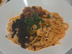 -渝信川菜 · 川味家常菜(财富购物中心店)