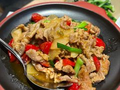 泡椒炒鲜猪肉-新太二·鲜料川菜(智慧城广百店)