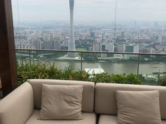 -广州柏悦酒店·悦吧·顶楼露天酒吧
