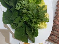 -帝皇海海鲜豆捞(桐泾商务广场店)