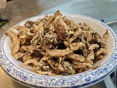 椒盐蘑菇-都江堰石锅鱼