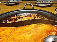 -旧街市鲜货老火锅(大光路店)